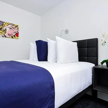 Modern Studio In Historic Boston - Garden Unit #1